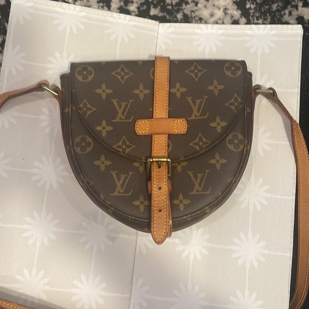 Authentic LV Monogram Chantilly PM shoulder bag
